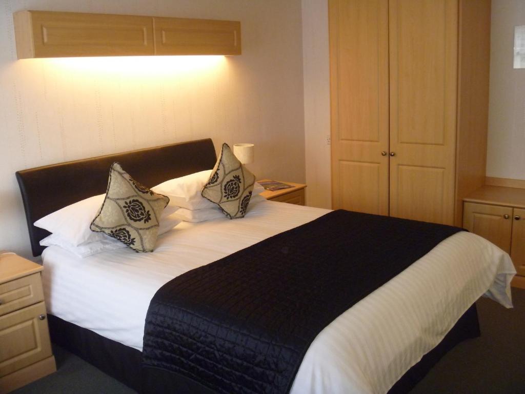 Deanwater Hotel Wilmslow Zewnętrze zdjęcie